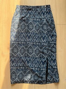 Liz Claiborne 100% Silk Wrap Maxi Skirt Women’s Size 14 Petite Lined Geometric